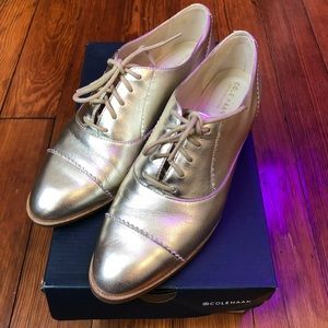 Cole Haan Go-To Arden Oxford in soft metallic gold, size 6.5 B, only worn twice!